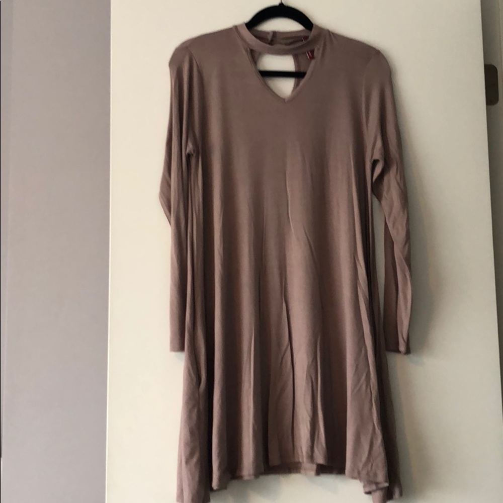 Never worn super adorable flair dress.